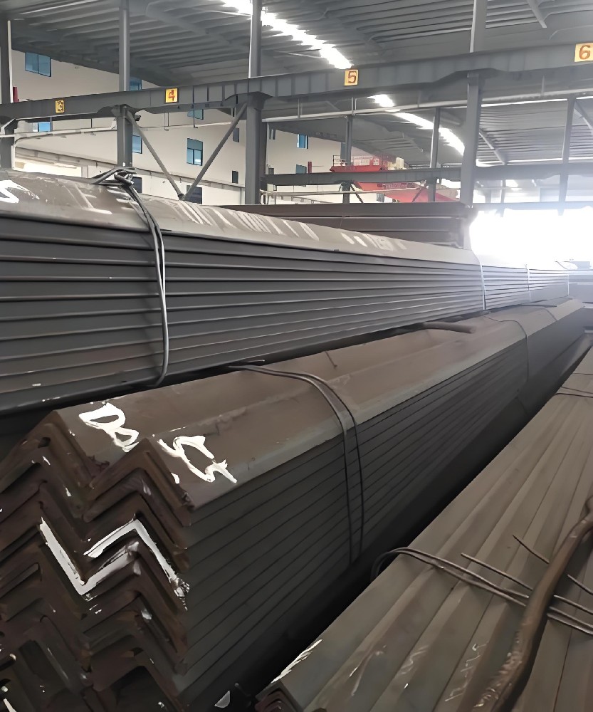 成都鋼材：角鋼的加工工藝與質量控制標準